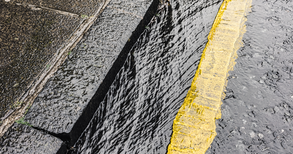 印西市の雨水・排水対策は万全ですか？造成工事で重要となる「水はけ」改善のポイント